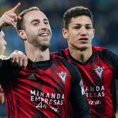 Mirandés y Zaragoza miden su buen momento en Anduva