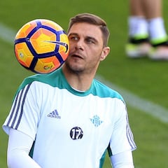 Joaquín es ‘showman’ en los platós y en el césped