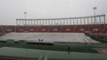 El estadio de Rabat se inund&oacute;.