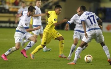 Nahuel con el balón. 