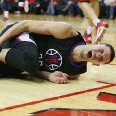 Dwight Howard impone su ley y hace estallar a Chris Paul