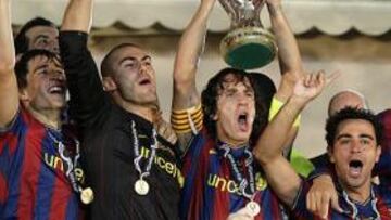 "Somos uno de los mejores equipos de la historia del Barça", ha destacado hoy Carles Puyol, capitán del equipo azulgrana y que anoche, en Mónaco, levantó su quinto trofeo en apenas cuatro meses.