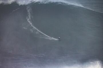 Red Bull Big Wave Awards - Finalista en la categor¨ªa cbdMD XXL Biggest Wave.