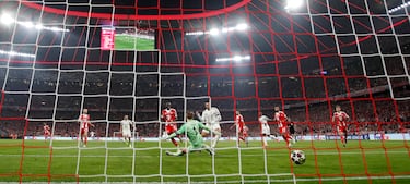 Adiós honorable, árbitro infame