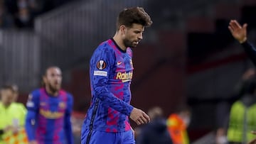 Piqué se queja del socio: "Duele no tener a la afición a favor"