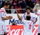 Bacca y Gameiro dan más brillo aún a un Sevilla huracanado