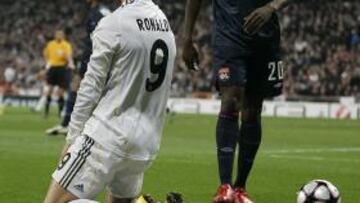 <b>DERROTADO. </b>Cristiano no fue suficiente para superar al Lyon.