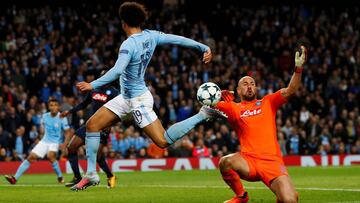 Napoli roza la remontada tras media hora infernal del City