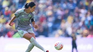 during the 6th round match between America and Pumas UNAM as part of the Liga BBVA MX Femenil, Torneo Clausura 2026 at Ciudad de los Deportes Stadium, on February 01, 2026 in Mexico City, Mexico.