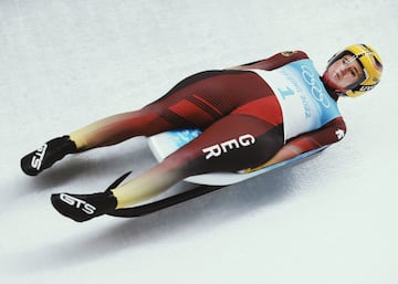 Tercer doblete olímpico seguido. Siete medallas en cuatro ediciones. Desde esta, la deportista con más medallas en luge, superando al italiano Armin Zöeggeler, con seis. También la olímpica alemana con más premios en unos Juegos de Invierno. Con 10 años, empezó a formar parte de su club local. Con 34, ha ratificado su figura de supremacía en la disciplina. La mejor de todos los tiempos y con un alto en el camino en 2019, cuando fue madre.  