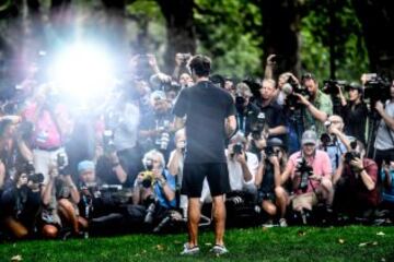 El día después: Federer celebró su título con los fans