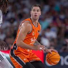 Jovic, cuarta baja en el Valencia Basket