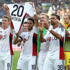 Los compañeros de Aránguiz le dan un nuevo gesto de apoyo