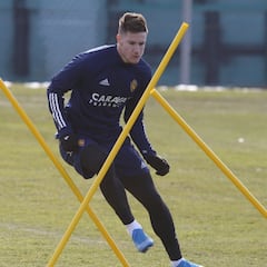 La grave lesión de Vigaray deja a la defensa en cuadro