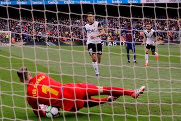 Gol 2-1 Parejo de penalti