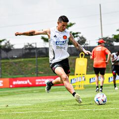 ‘Sí, pero no’: Óscar Córdoba duda de James para Boca Juniors