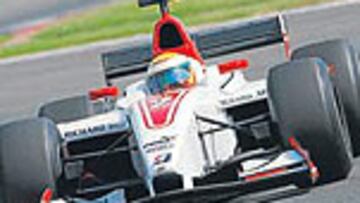 <b>VENCEDOR. </b>Hamilton sucede a Rosberg en el palmarés de GP2.