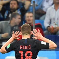 Rebic: le pretende el Bayern y no quiso la camiseta de Leo Messi