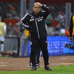 El plan de Martino ante la posible caída de amistosos por Covid-19