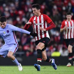 Unai Gómez reaparece para suplir las bajas de Vesga y Galarreta