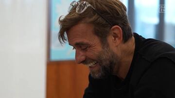 La reacción de Jürgen Klopp a la canción de la venta de Coutinho