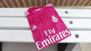 El Real Madrid estrenará esta noche su camiseta rosa fucsia