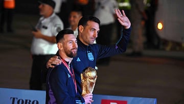 El técnico campeón del mundo con Argentina debutó al frente de la albiceleste en un duelo amistoso ante Guatemala en 2018.