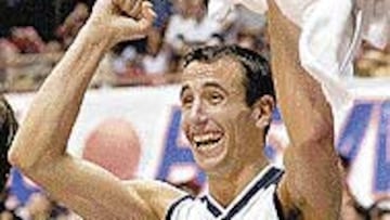 Ginobili celebra el pase a la final