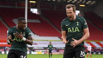 Kane devuelve al Tottenham a la pomada