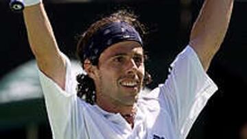 VETERANO. Pato Clavet, un clásico en el circuito, volvió a dar la campanada.