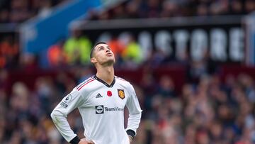 Birmingham (United Kingdom), 06/11/2022.- (FILE) - Manchester United's Cristiano Ronaldo reacts after the English Premier League soccer match between Aston Villa FC and Manchster United FC at Villa Park in Birmingham, Britain, 06 November 2022 (re-issued 22 November 2022). Cristiano Ronaldo and Manchester United reached an agreement to mutually terminate the player's contract the club announced 22 November 2022. (Reino Unido) EFE/EPA/PETER POWELL EDITORIAL USE ONLY. No use with unauthorized audio, video, data, fixture lists, club/league logos or 'live' services. Online in-match use limited to 120 images, no video emulation. No use in betting, games or single club/league/player publications
