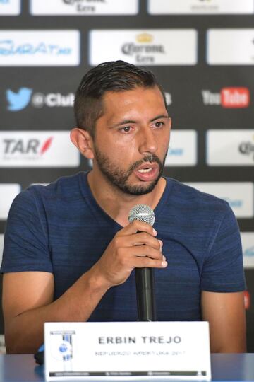 Con Toluca se desempeñó en el medio campo por derecha. Junto a Güémez y Noriega, la parte media de Gallos Blancos luce para ser sólida.