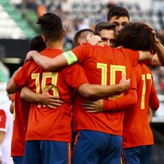 Dani Olmo se exhibe y da otra victoria a La Rojita