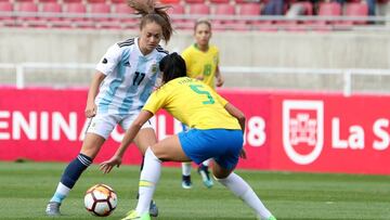 Argentina aguant&oacute; la primera mitad a Brasil pero apenas pudo plantar cara tras el descanso. Cristiane, Thaisa y Debinha hicieron los goles de canarinha.