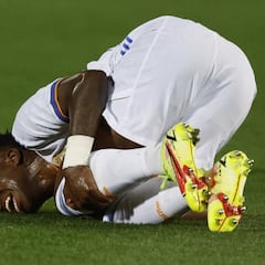 El Madrid está muy mosqueado por las patadas a Vinicius
