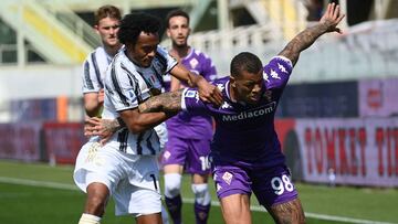 Juan Cuadrado en un partido de la Juventus ante Fiorentina en la Serie A