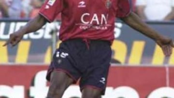 <b> HUBO ACUERDO.</B> Finalmente Paco Casal y el Osasuna saldaron sus cuentas pendientes y Morales puede dar goles con sabor uruguayo en La Rosaleda.