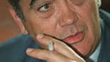 <b>CON ESPERANZA. </b>Alfonso Soláns espera que el Zaragoza pelee por mantener la categoría.