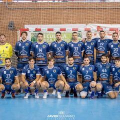 El positivo de un jugador coloca al Cangas en cuarentena