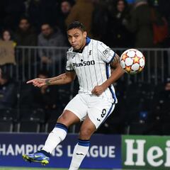 Zapata, figura en Atalanta; Muriel, salvador