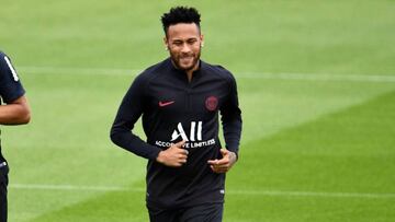 Neymar, en un entrenamiento del PSG.