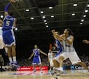 Un gran Bourousis obliga a Argentina a medirse con Brasil