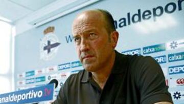 <b>MUY CLARO. </b>Como siempre, Lotina respondió ayer de forma muy directa a todas las preguntas.