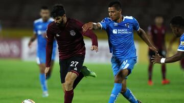 Lan&uacute;s, que gan&oacute; 3-0 en la ida, cay&oacute; hoy 2-0 ante Universidad Cat&oacute;lica de Ecuador en el estadio Ol&iacute;mpico Atahualpa, de Quito, y avanz&oacute; a la Segunda Fase de la Copa Sudamericana.