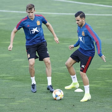 Diego Llorente y Dani Ceballos.