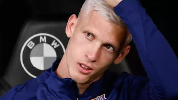 Dani Olmo, en una imagen con el Barça.