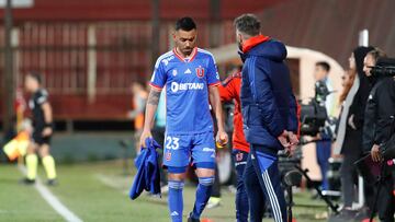Futbol, Universidad de Chile vs Curico Unido.
Fecha 21, Campeonato nacional 2023.
El jugador de Universidad de Chile Nery Dominguez, centro, es fotografiado durante el partido de primera division contra Curico Unido realizado en el estadio Santa Laura.
Santiago, Chile.
14/08/2023
Jonnathan Oyarzun/Photosport
Football, Universidad de Chile vs Curico Unido.
21 th date, National Championship 2023.
Universidad de Chile's player Nery Dominguez, center, is pictured during the first division match against Curico Unido at the Santa Laura stadium.
Santiago, Chile.
14/08/2023
Jonnathan Oyarzun//Photosport