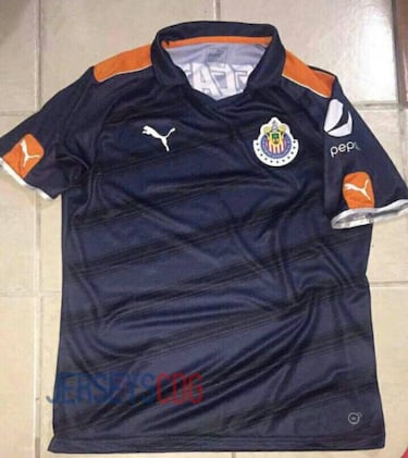 Filtran posible tercer uniforme de las Chivas en redes sociales