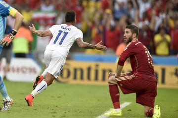 Nuevamente el campeón vigente cayó en primera fase. Debutó con goleada en contra ante Holanda, la repetición de la final de cuatro años atrás pero con venganza incluida. Se jugó sus esperanzas ante Chile, pero cayó derrotada por 2-0 y se convirtió en la primera selección eliminada del certamen.