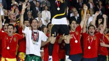 España busca hoy superar el récord europeo de triunfos